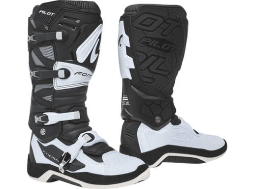 Forma Ботинки Pilot Black/White в Челябинске